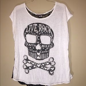 🛍☠️Myth Cute Lacy Skull Top☠️🛍